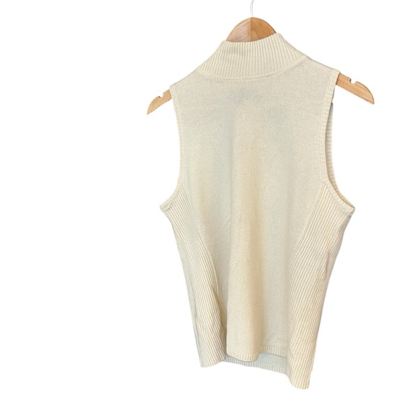 Tops - Etcetera L cashmere/wool blend Cream Sleeveless mock neck in new condition